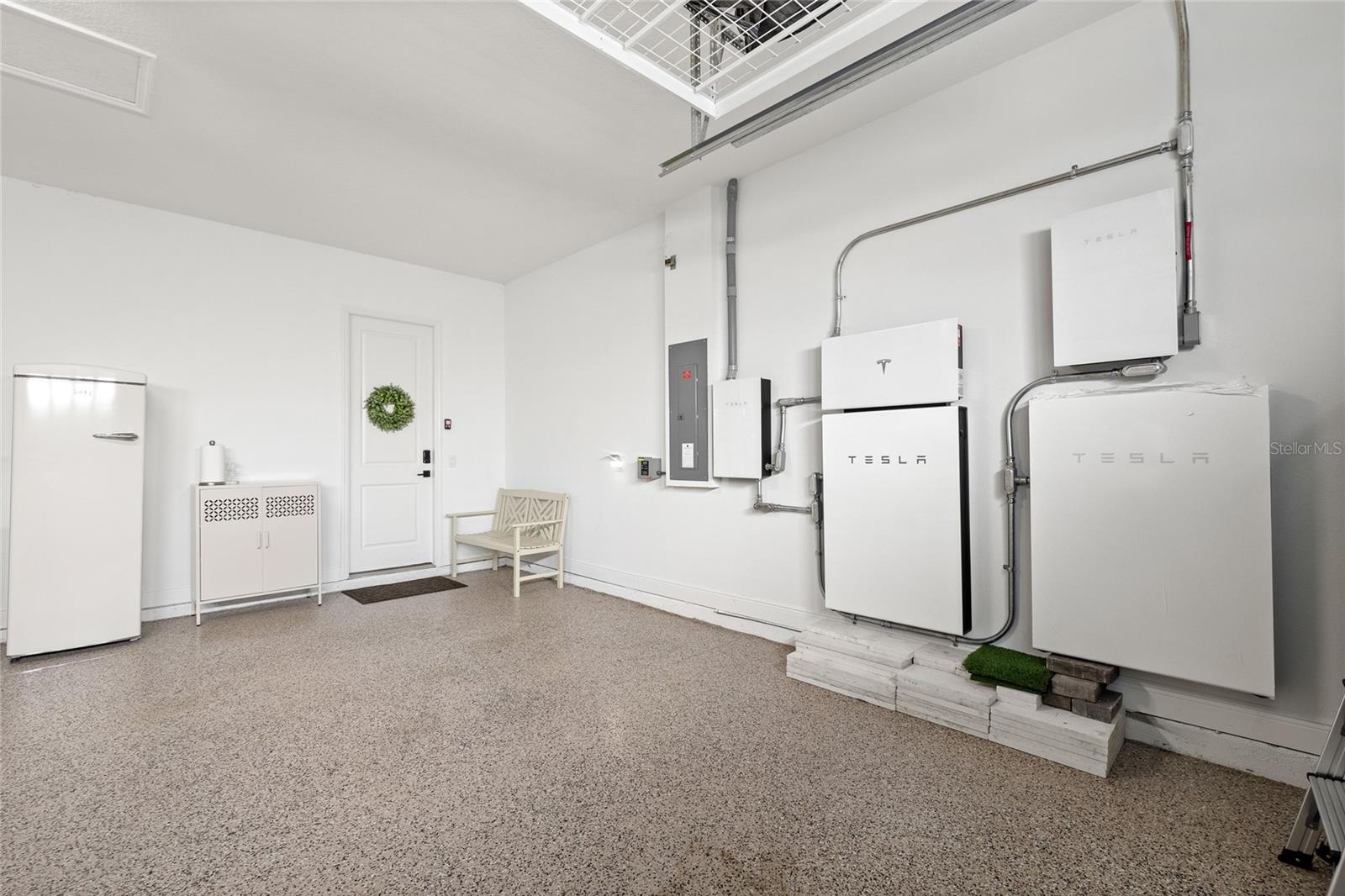 WESLYN PARK PH 2 - Residential
