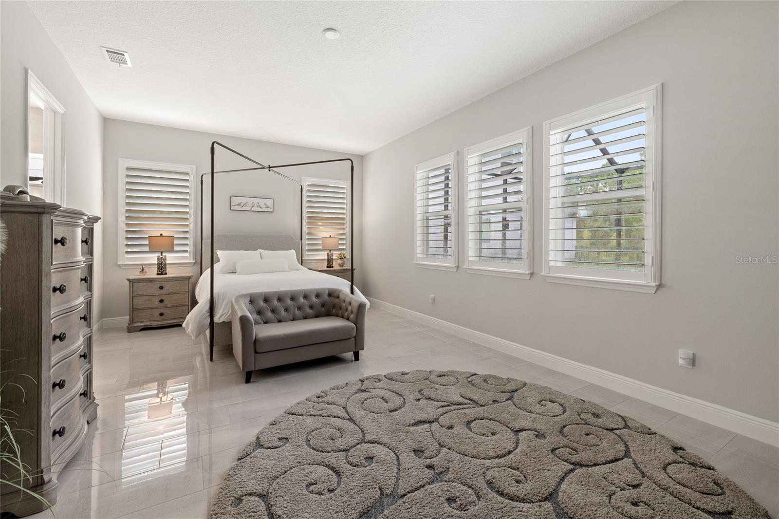 WESLYN PARK PH 2 - Residential