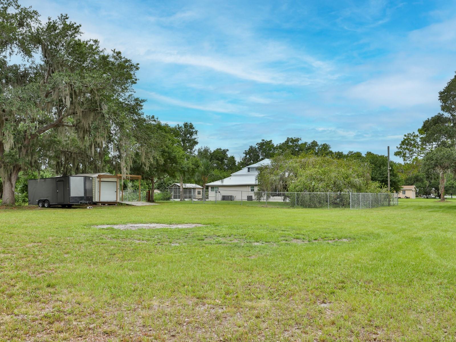 UNPLATTED - Residential