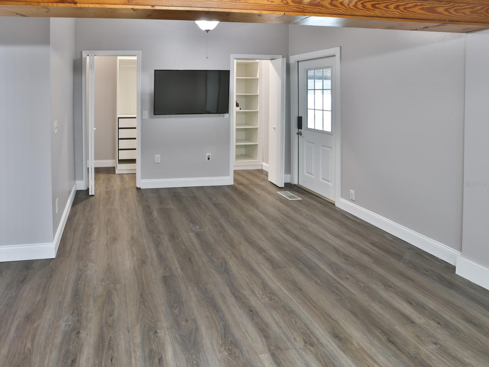 UNPLATTED - Residential