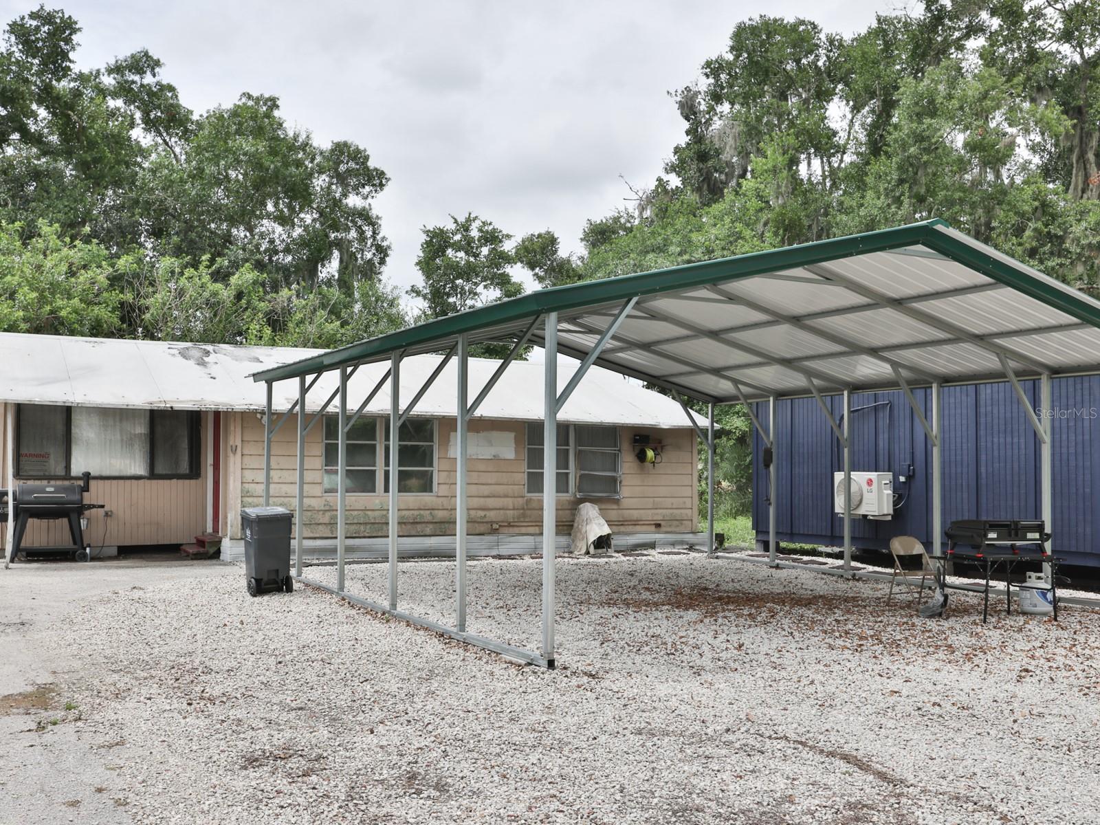 UNPLATTED - Residential