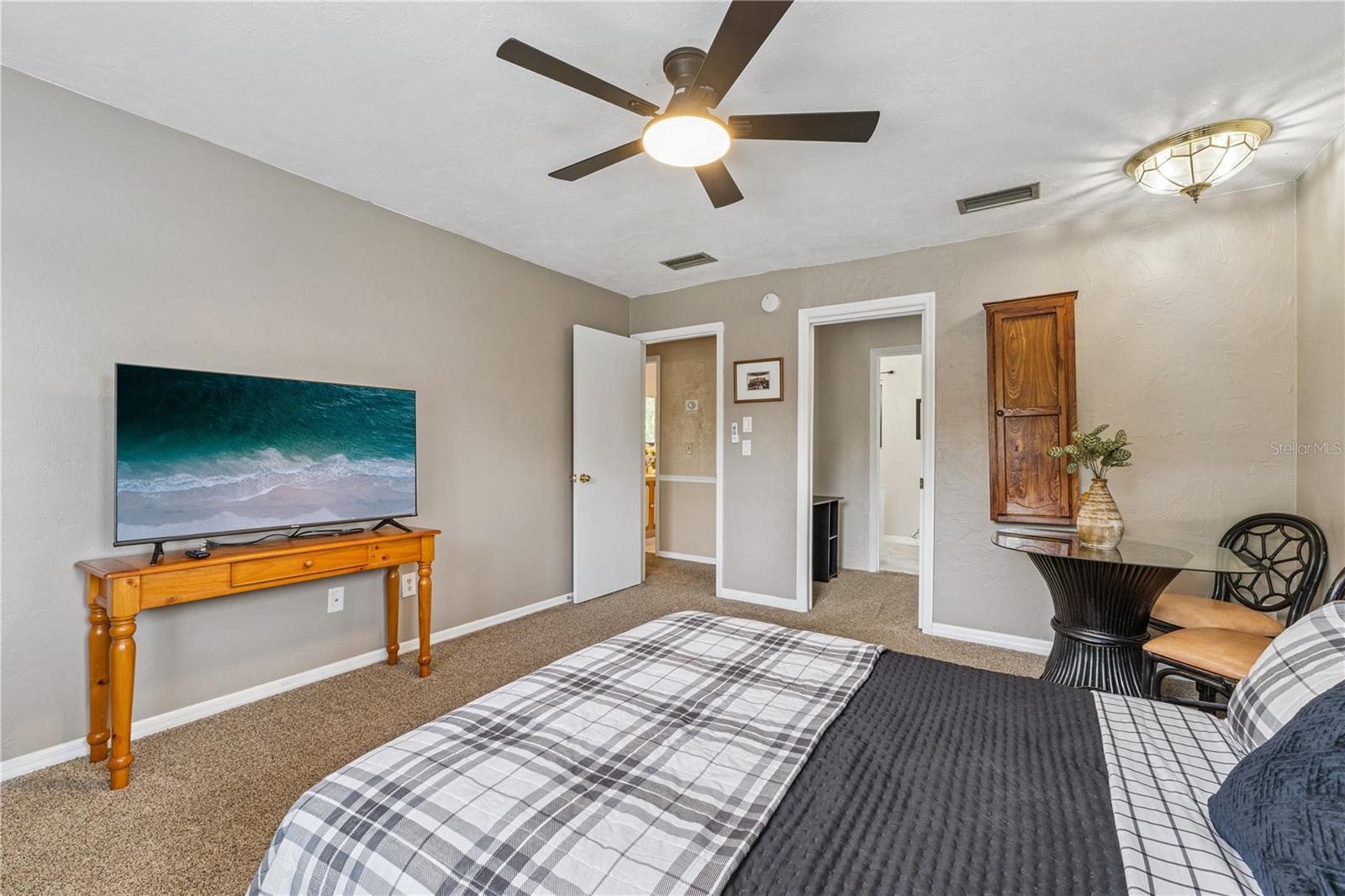 PELICAN BAY PH 01 UN 03 - Residential