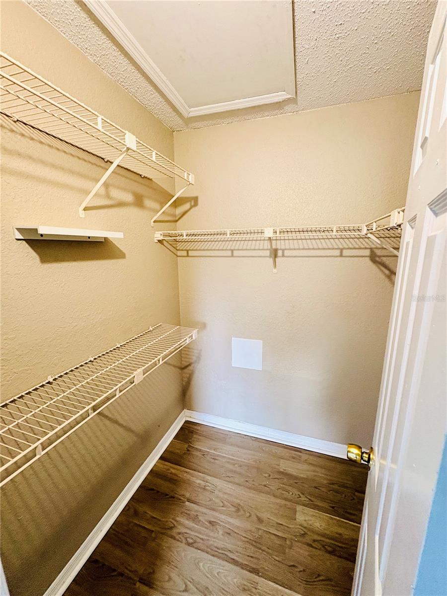 PARKVIEW VILLAGE - Residential