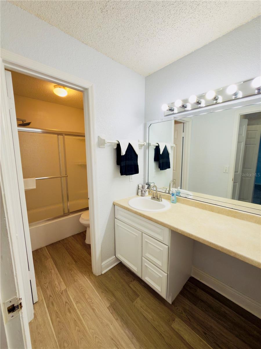 PARKVIEW VILLAGE - Residential