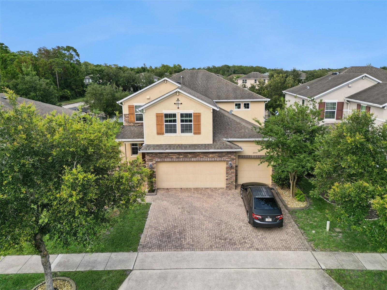 WOODLAND LAKES PRESERVE PH - Residential