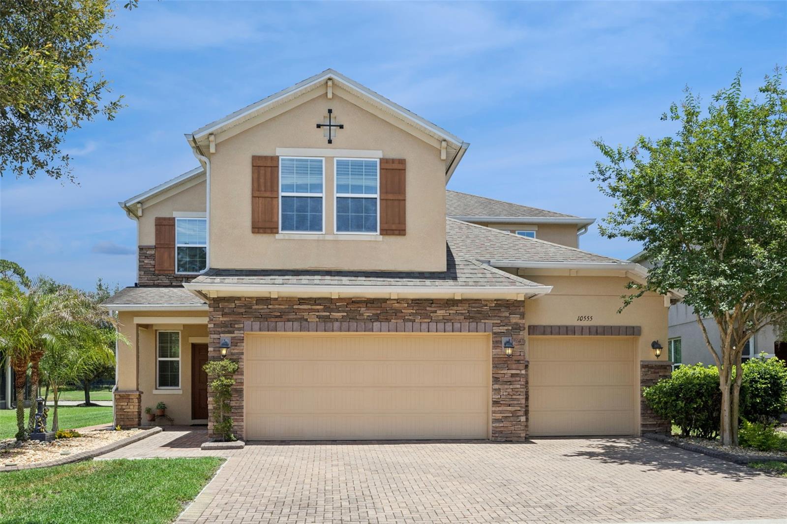 WOODLAND LAKES PRESERVE PH - Residential