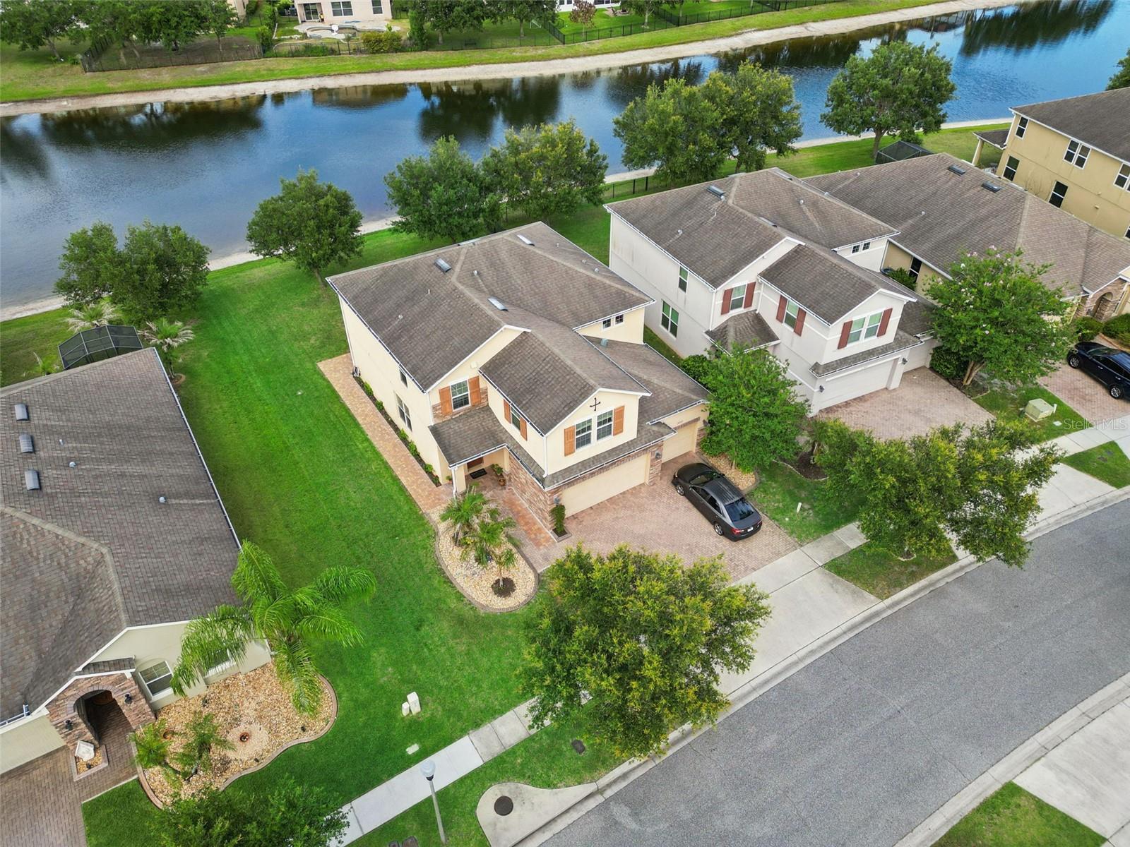 WOODLAND LAKES PRESERVE PH - Residential