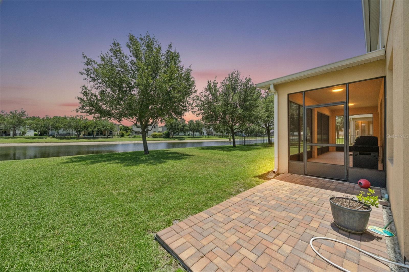 WOODLAND LAKES PRESERVE PH - Residential
