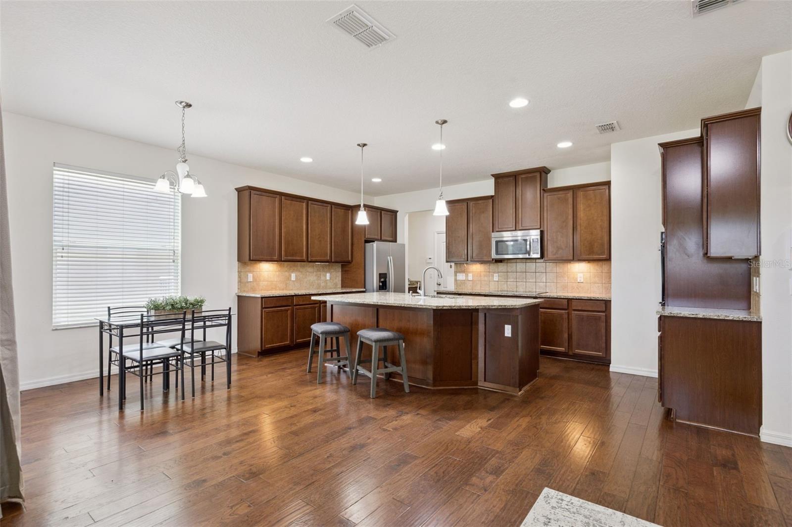WOODLAND LAKES PRESERVE PH - Residential