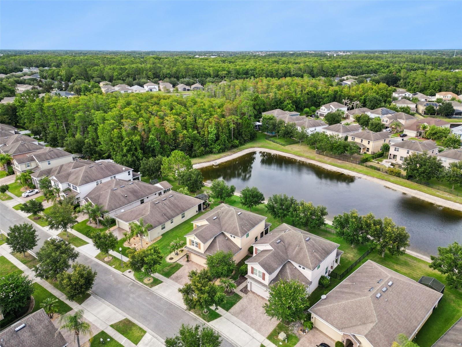 WOODLAND LAKES PRESERVE PH - Residential