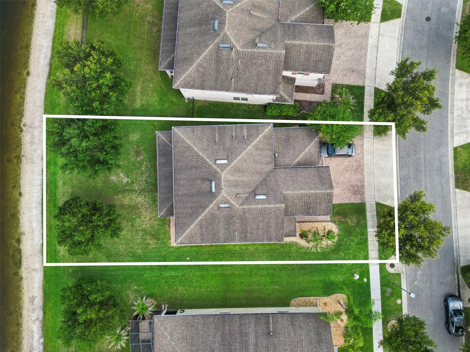 WOODLAND LAKES PRESERVE PH - Residential