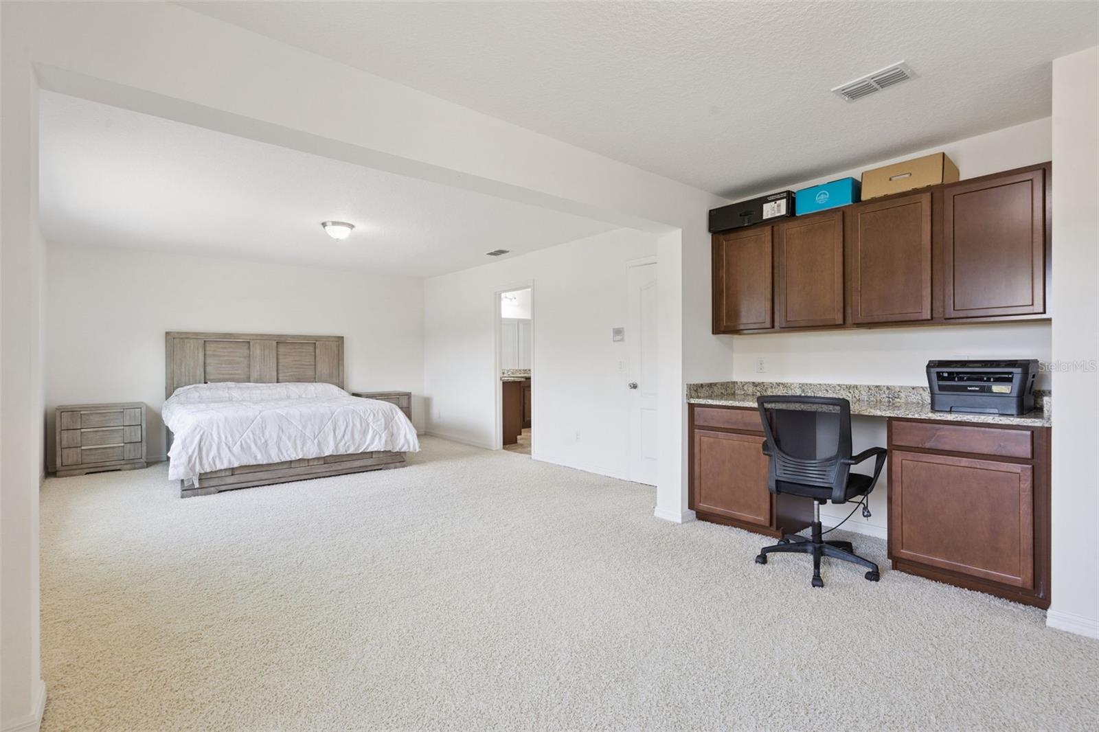 WOODLAND LAKES PRESERVE PH - Residential