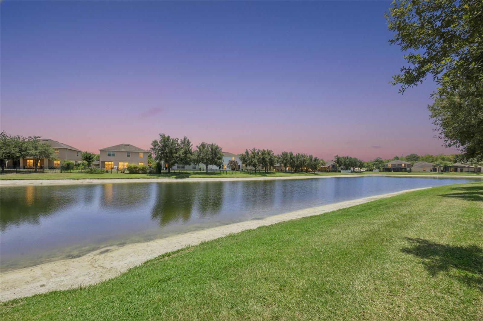 WOODLAND LAKES PRESERVE PH - Residential