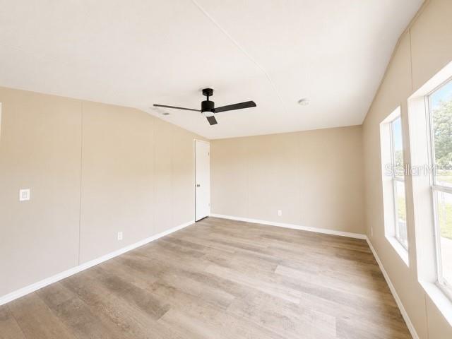 CALOOSA LAKE VILLAGE - Residential