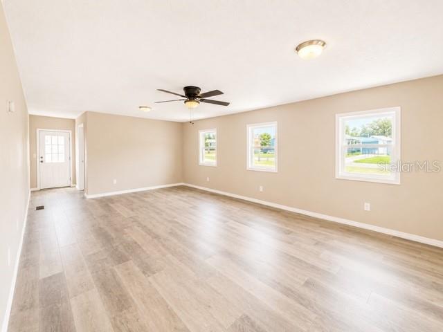 CALOOSA LAKE VILLAGE - Residential