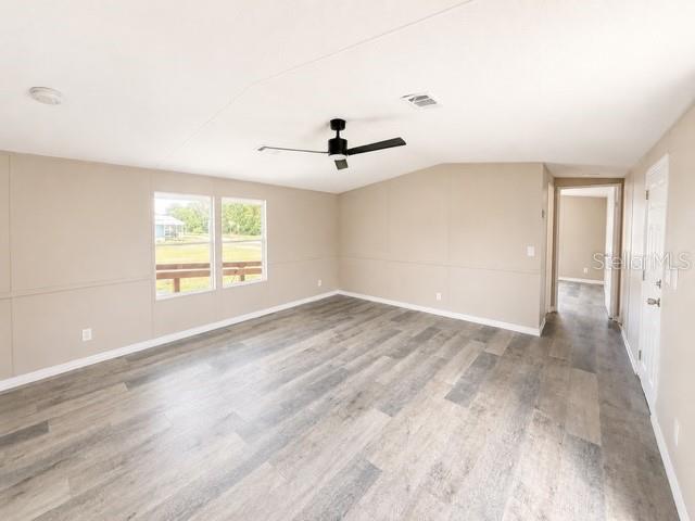 CALOOSA LAKE VILLAGE - Residential
