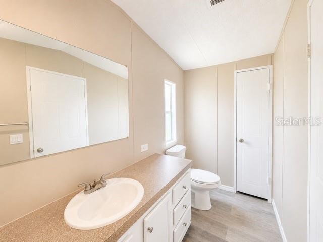 CALOOSA LAKE VILLAGE - Residential