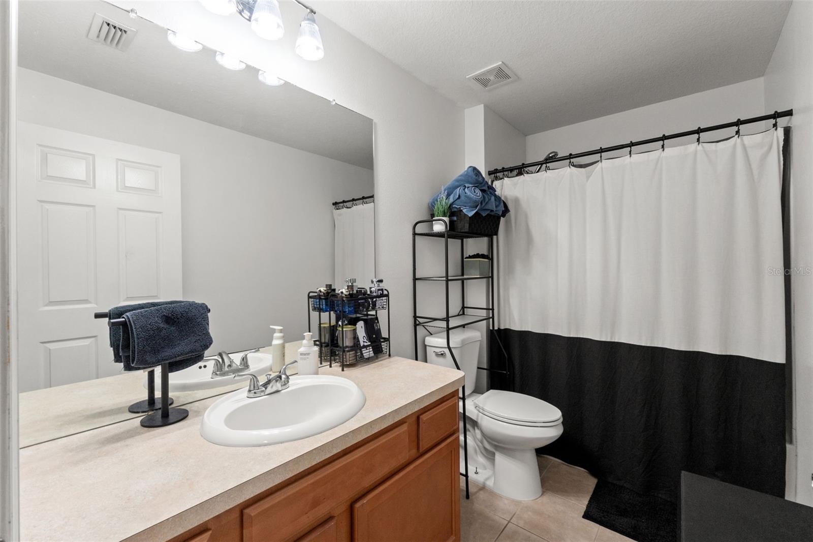 TRILLIUM VILLAGE B - Residential