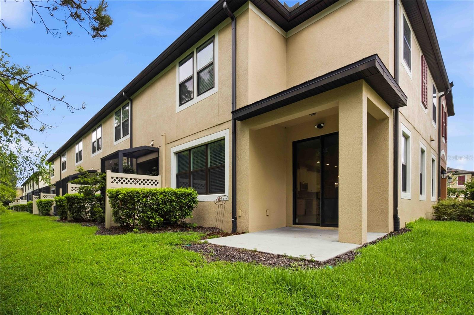 CREEKWOOD TWNHMS - Residential