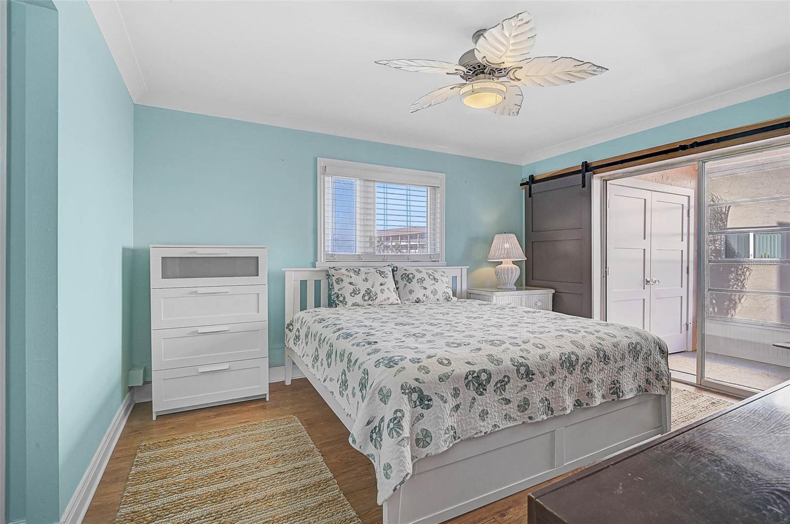 BAYSHORE ON THE LAKE APTS II SEC 2 - Residential