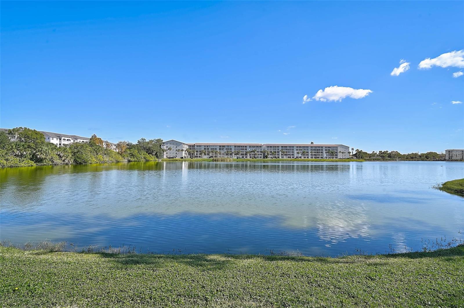 BAYSHORE ON THE LAKE APTS II SEC 2 - Residential