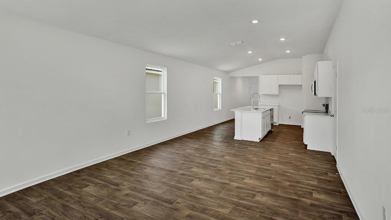GRAND RESERVE AND GOLF CLUB - Residential