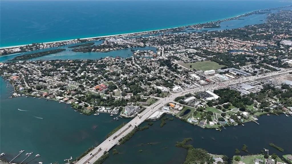 NOKOMIS - Land