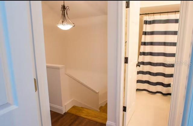 PHILLIPPI CREST - Residential