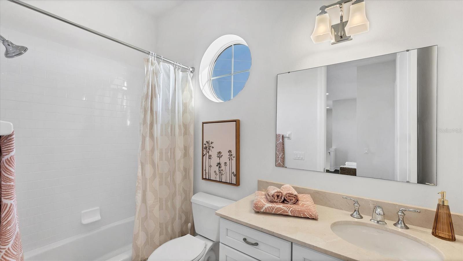KEY ROYALE 7TH ADD - Residential