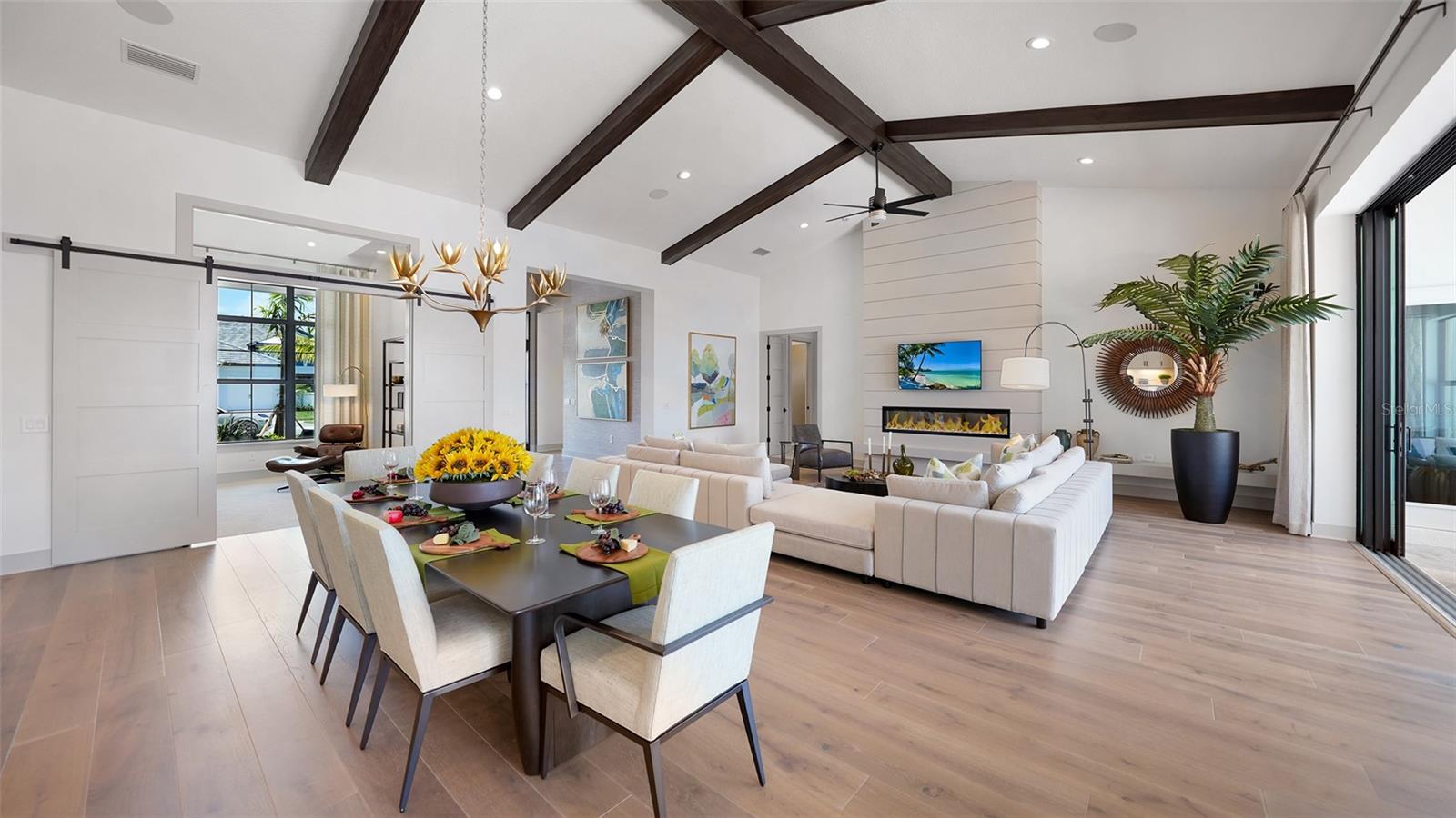 EVERLY AT WELLEN PARK - Residential