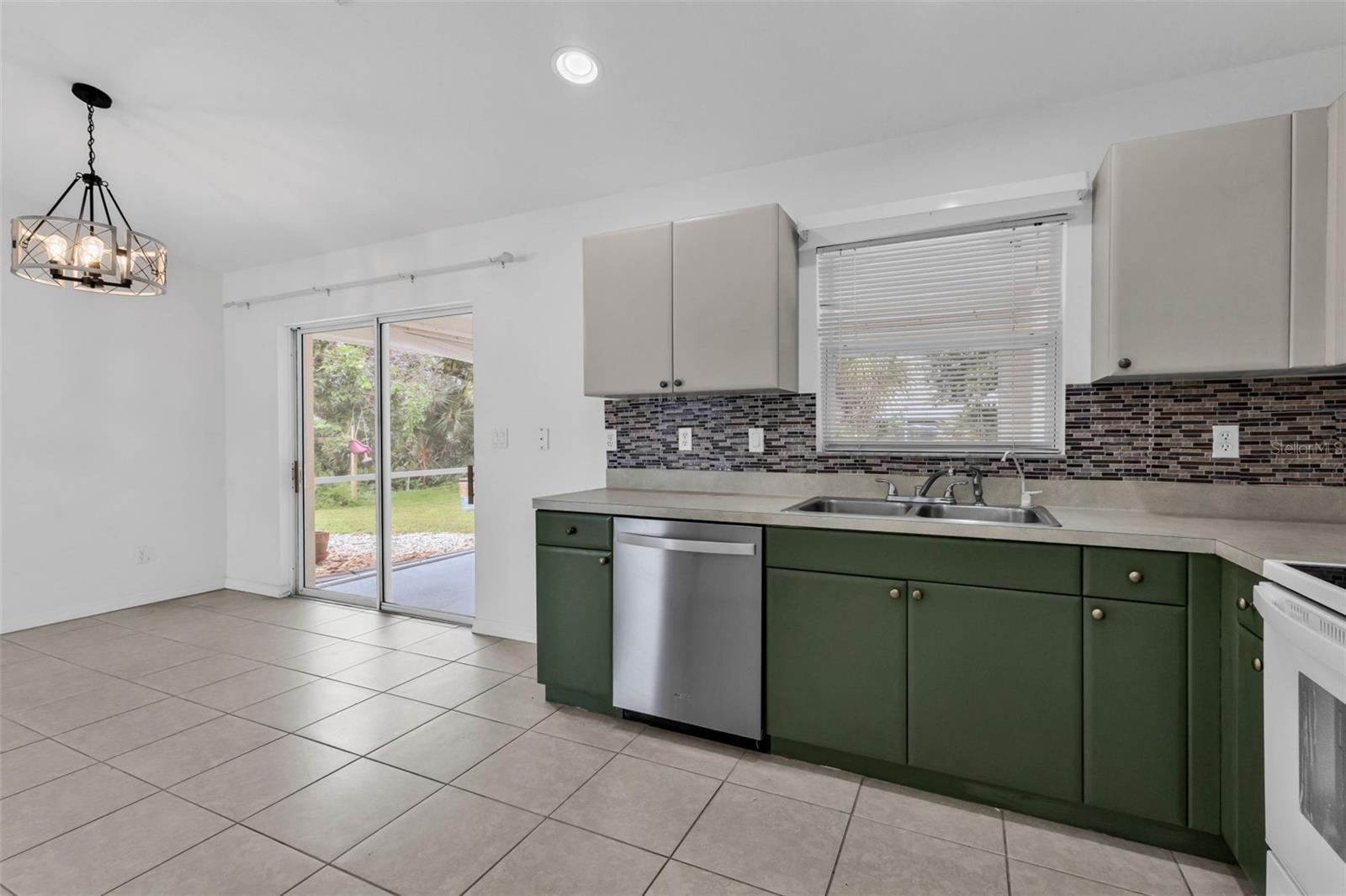 PORT CHARLOTTE SUB 08 - Residential