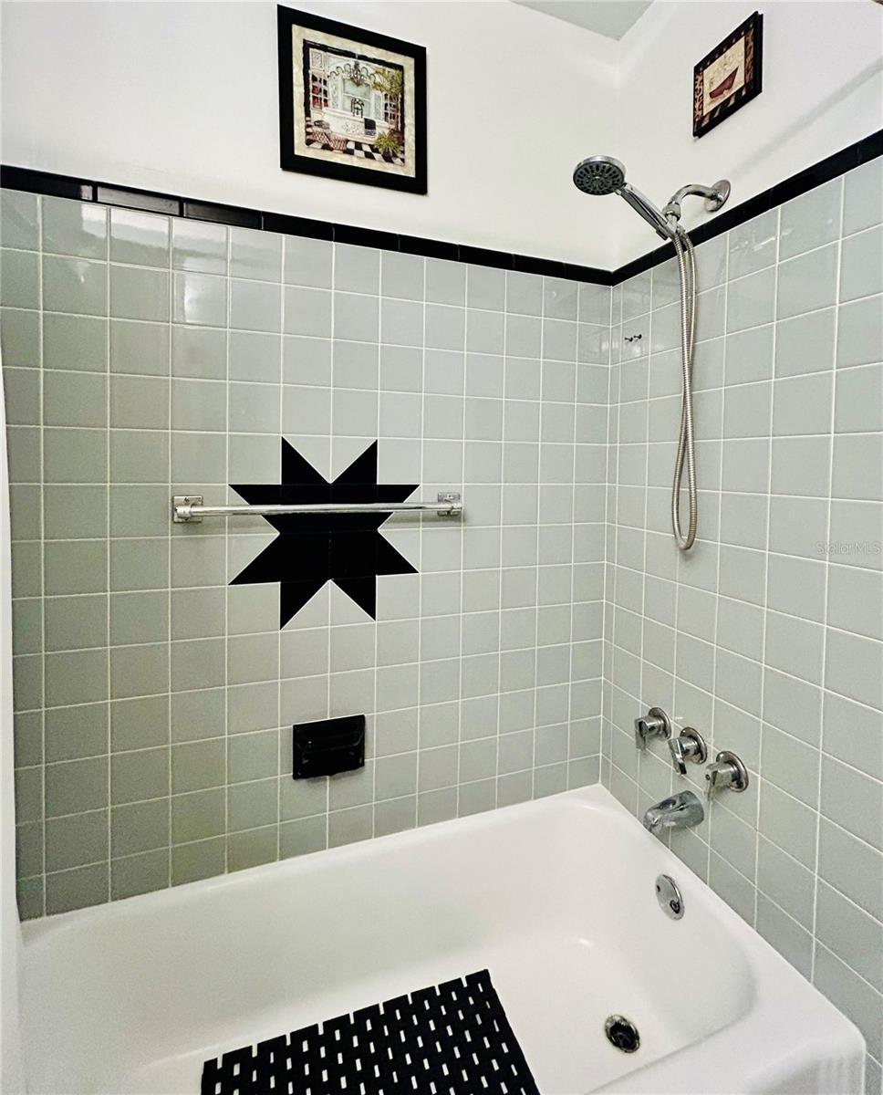 STILLES FOURTH ST SUB ONE REP - Residential