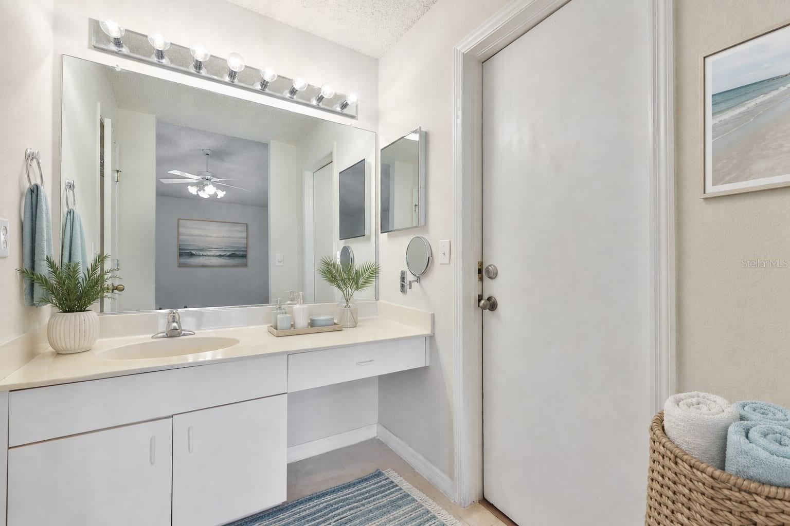 OXFORD I A CONDO - Residential