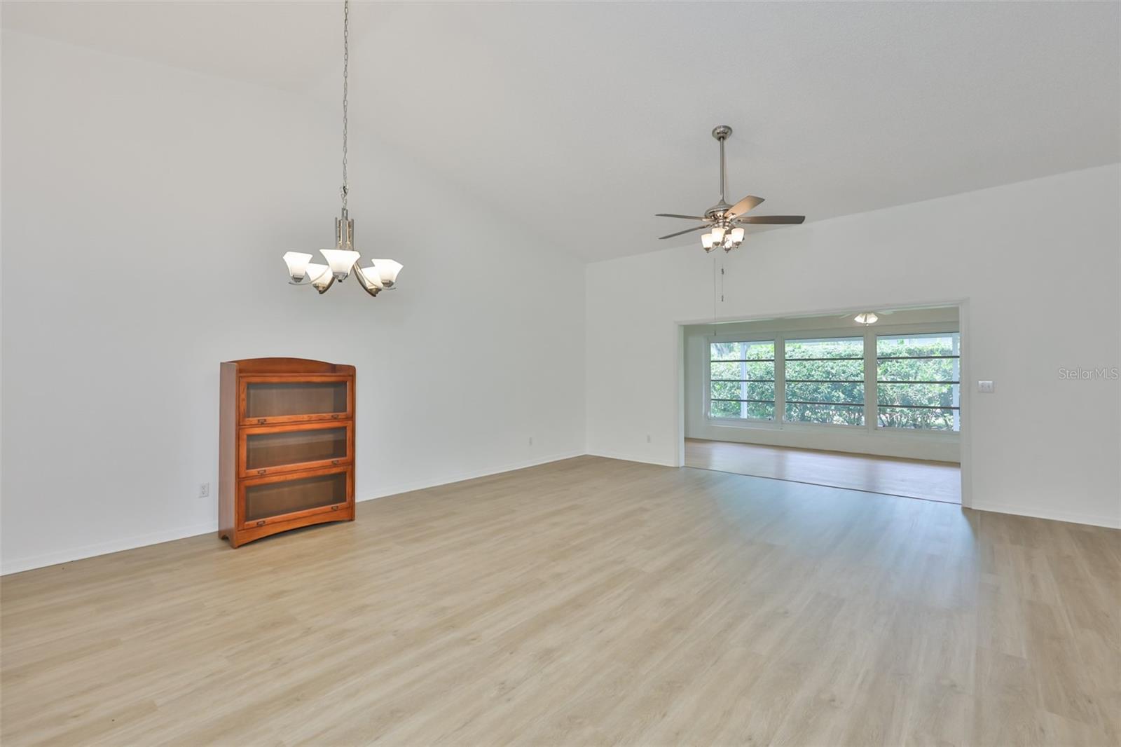 OXFORD I A CONDO - Residential