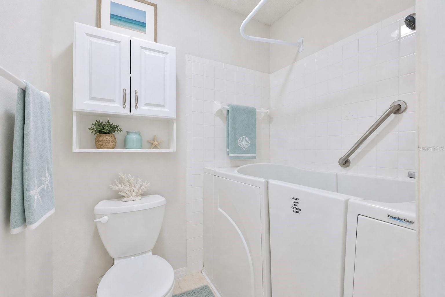OXFORD I A CONDO - Residential