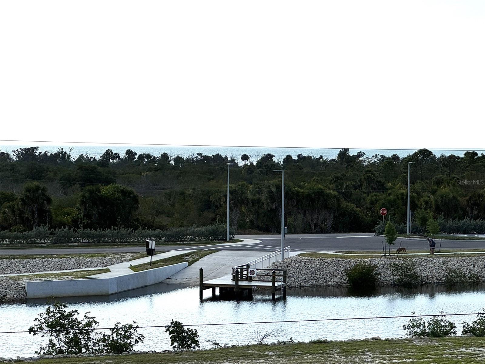CAPE CORAL - Land