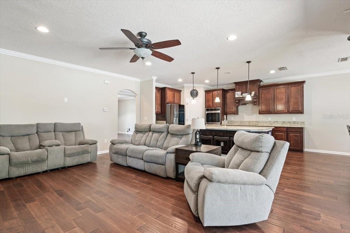 JOHNS CREEK - Residential