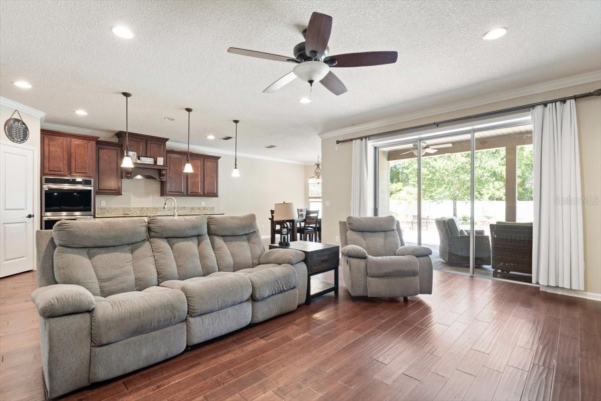 JOHNS CREEK - Residential