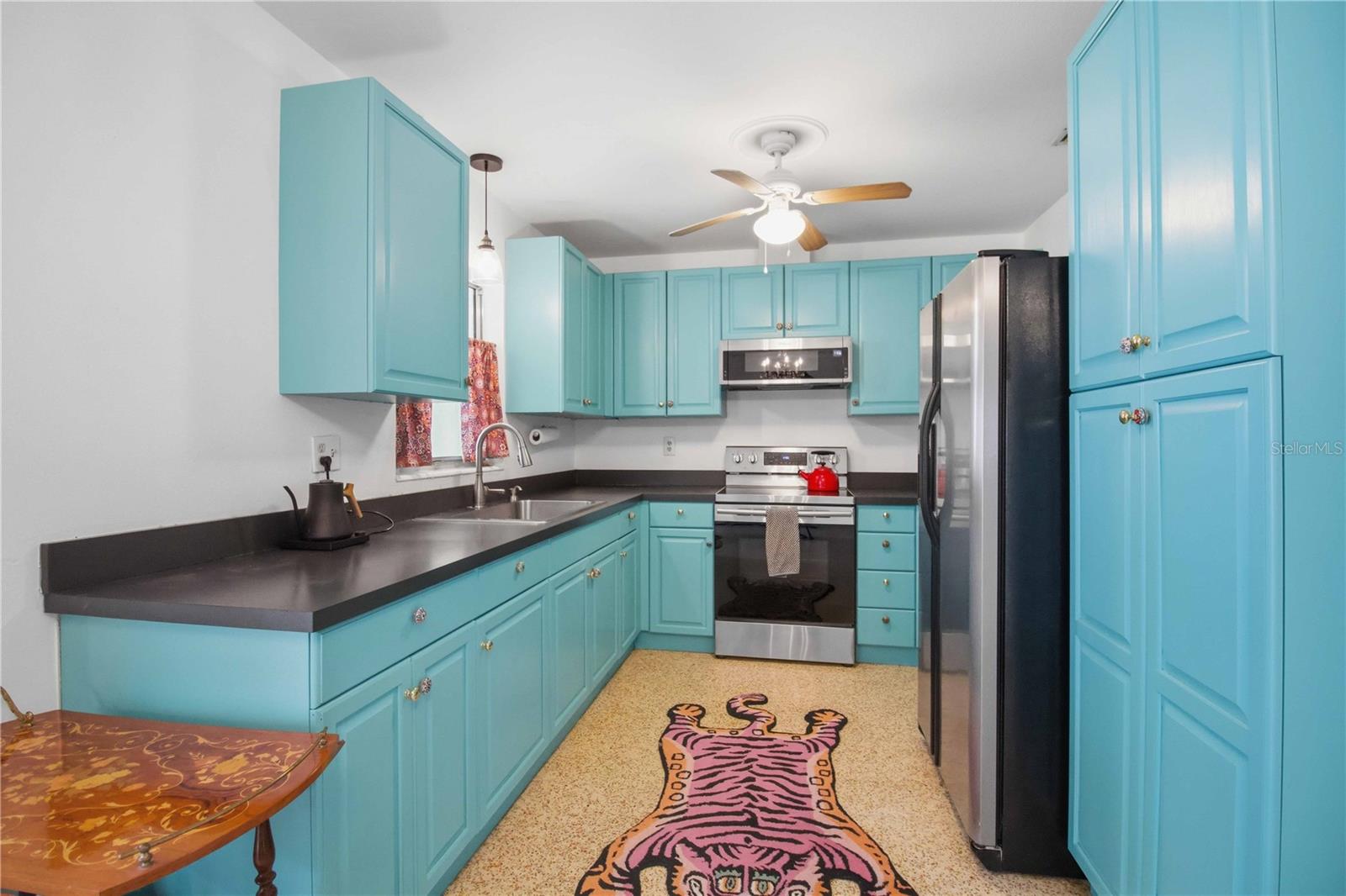 MELODY HEIGHTS - Residential