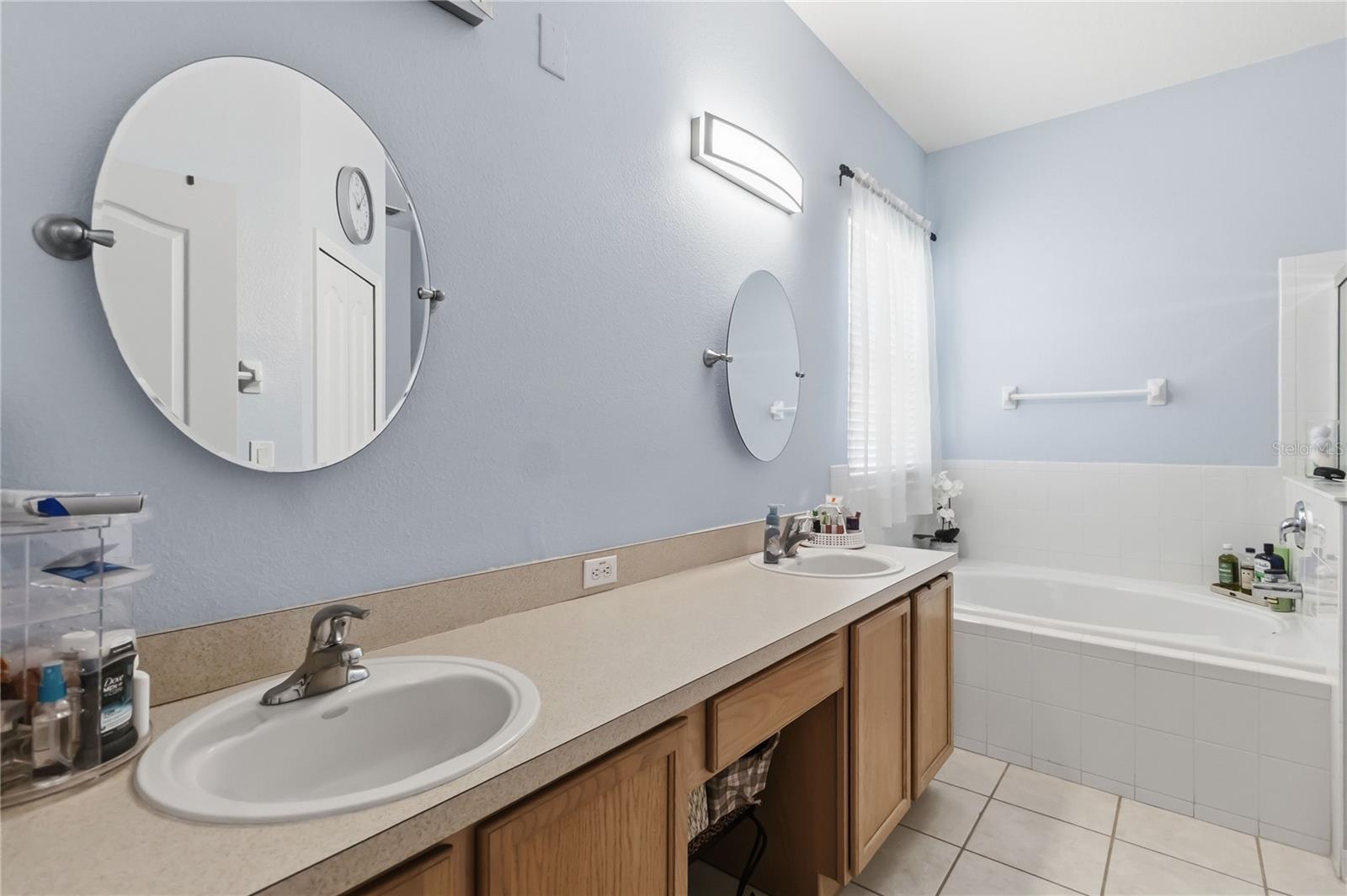 LA VINA PH 02 B - Residential