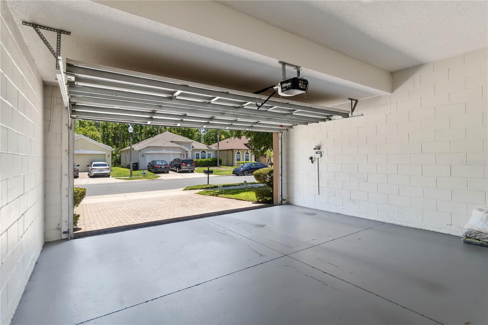 LA VINA PH 02 B - Residential