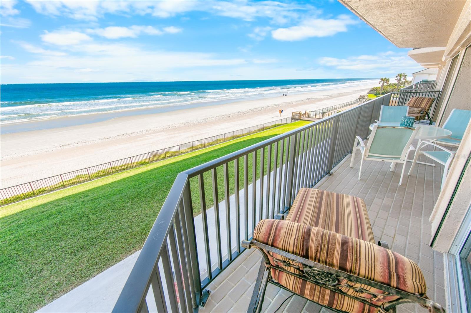 TOWERS AT PONCE INLET TOWER 07 CONDO - Residential
