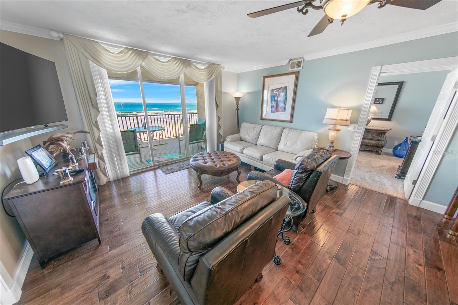 TOWERS AT PONCE INLET TOWER 07 CONDO - Residential