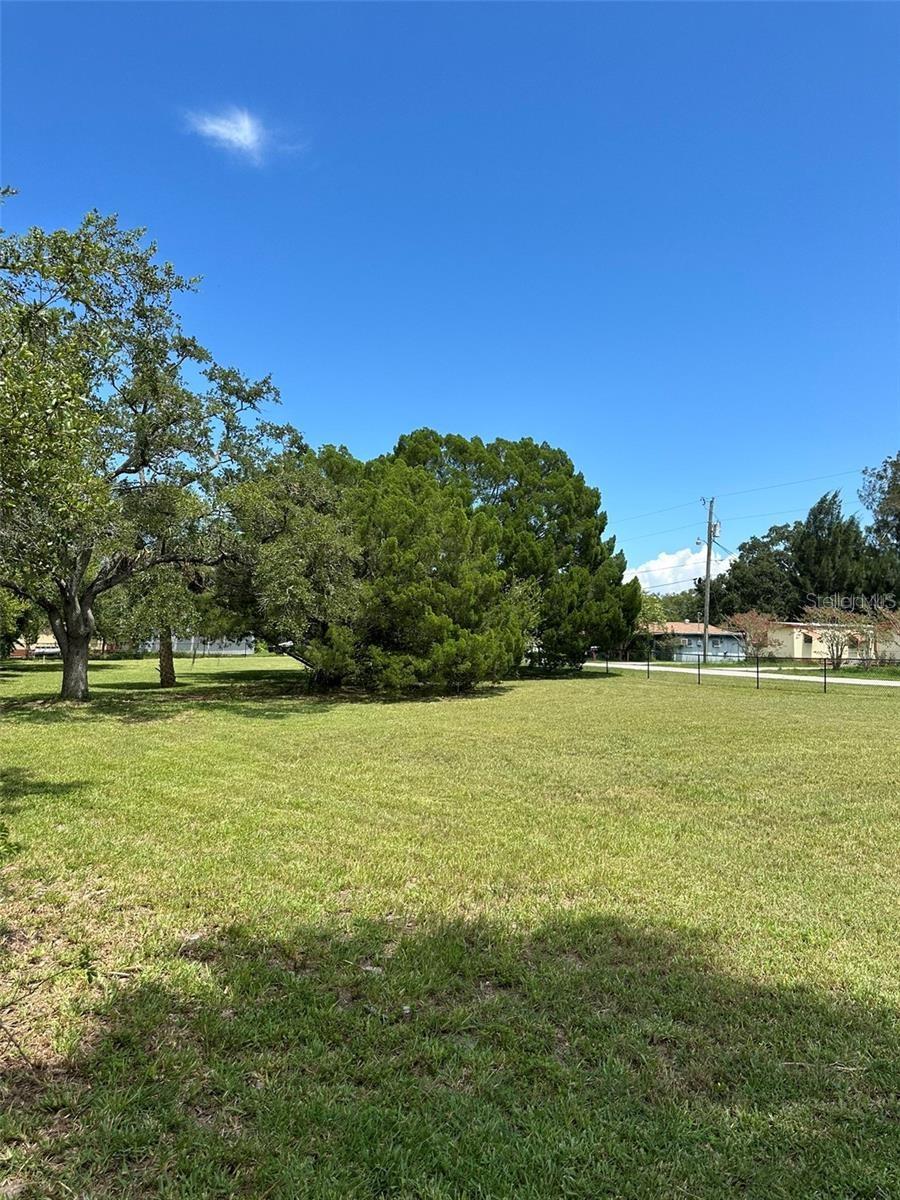 GULF SIDE VILLAS SUB - Land