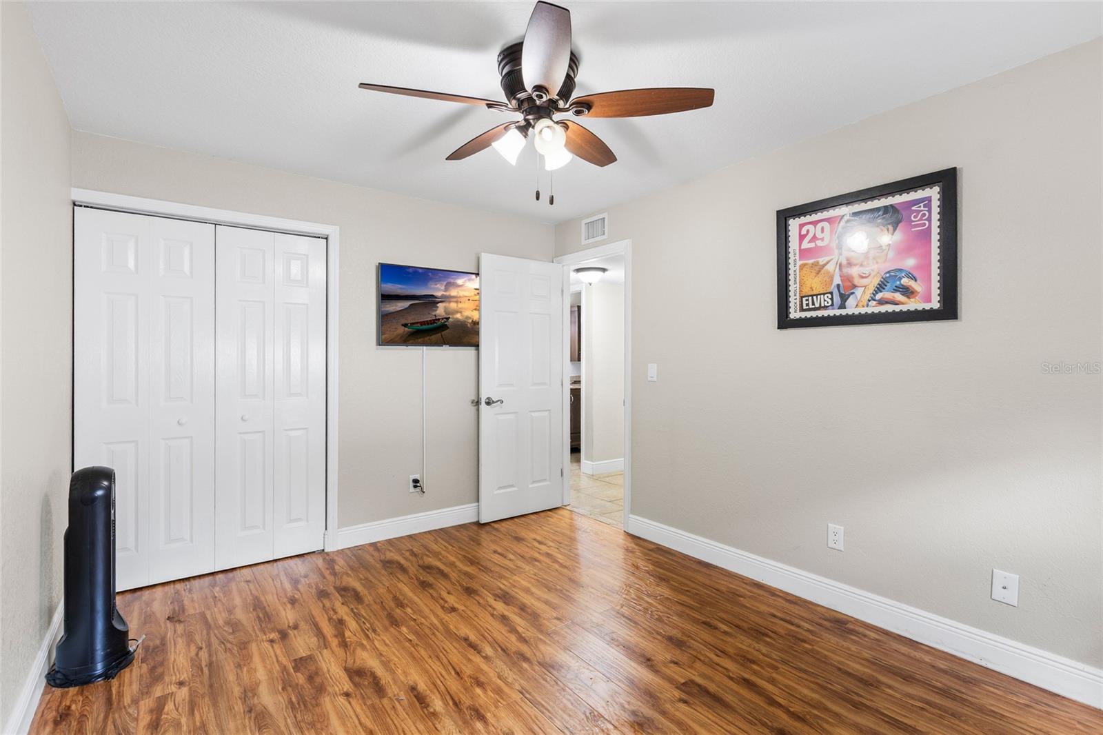PIPERS GLEN - Residential