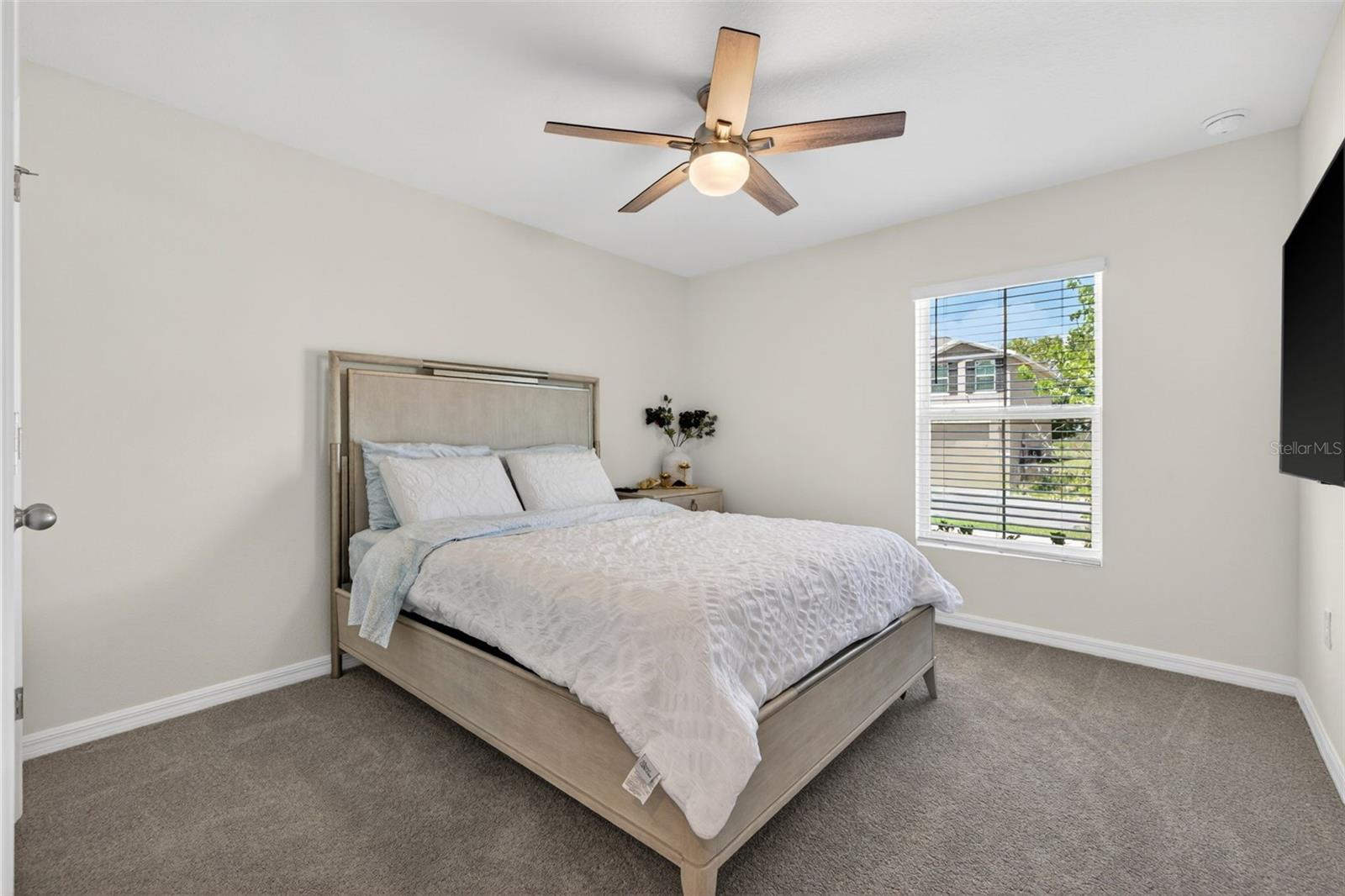 HERNANDO OAKS PH 3 - Residential