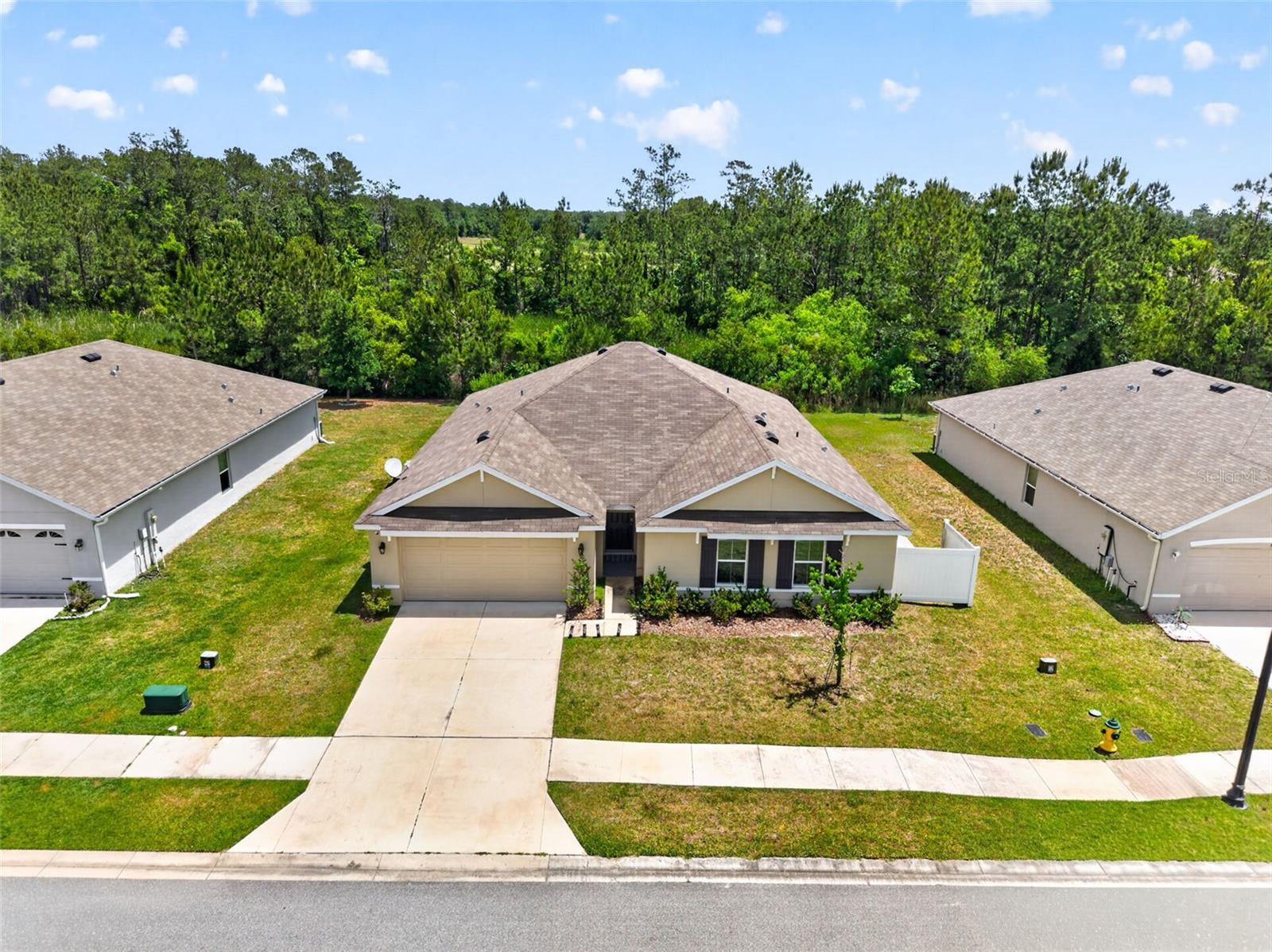 HERNANDO OAKS PH 3 - Residential