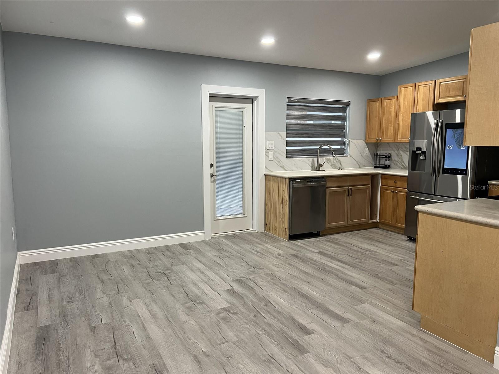 SCHINDLER SUB - Residential Lease