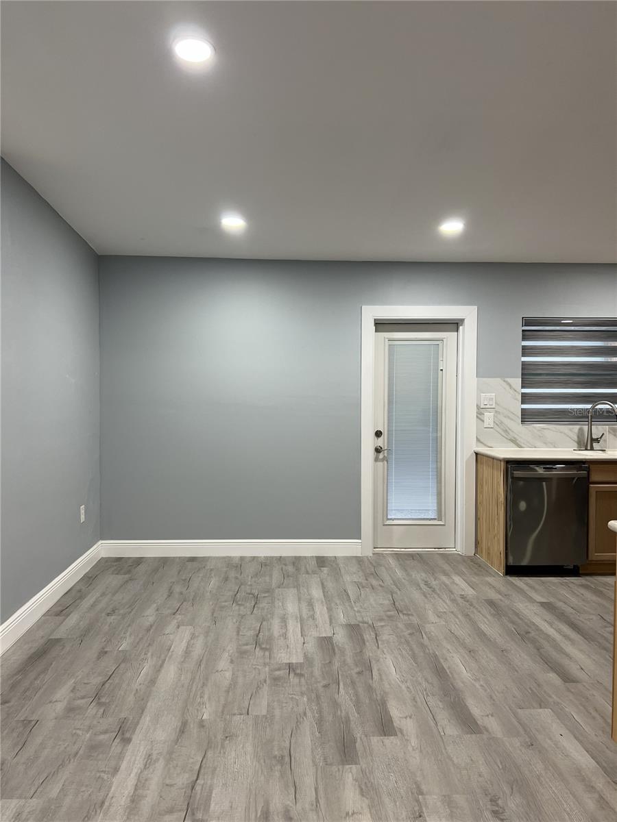 SCHINDLER SUB - Residential Lease