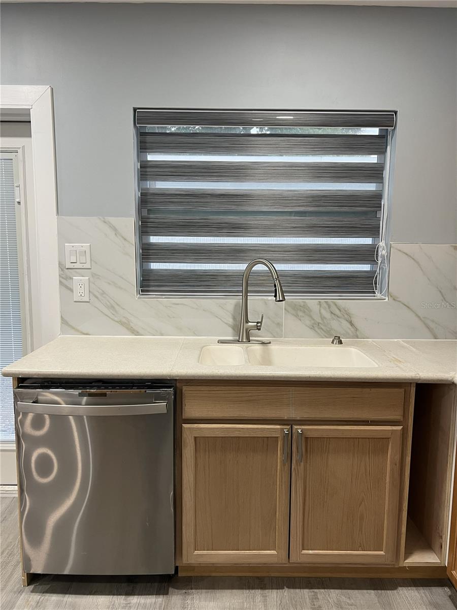 SCHINDLER SUB - Residential Lease